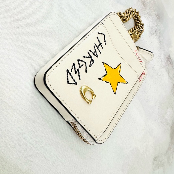 Coach Cream Card Holder with Gold Chain - Picture 3 of 13